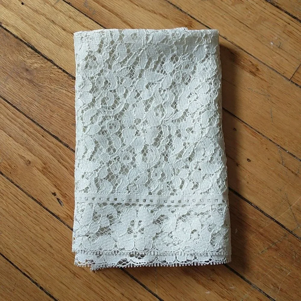 Vintage Table Runner Dresser Scarf Lace Off White Rectangle 15x31